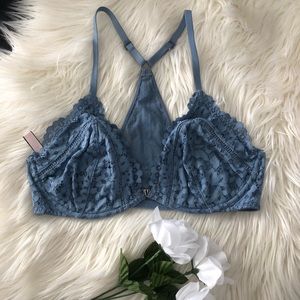 Victoria secret lace bra in blue 💙